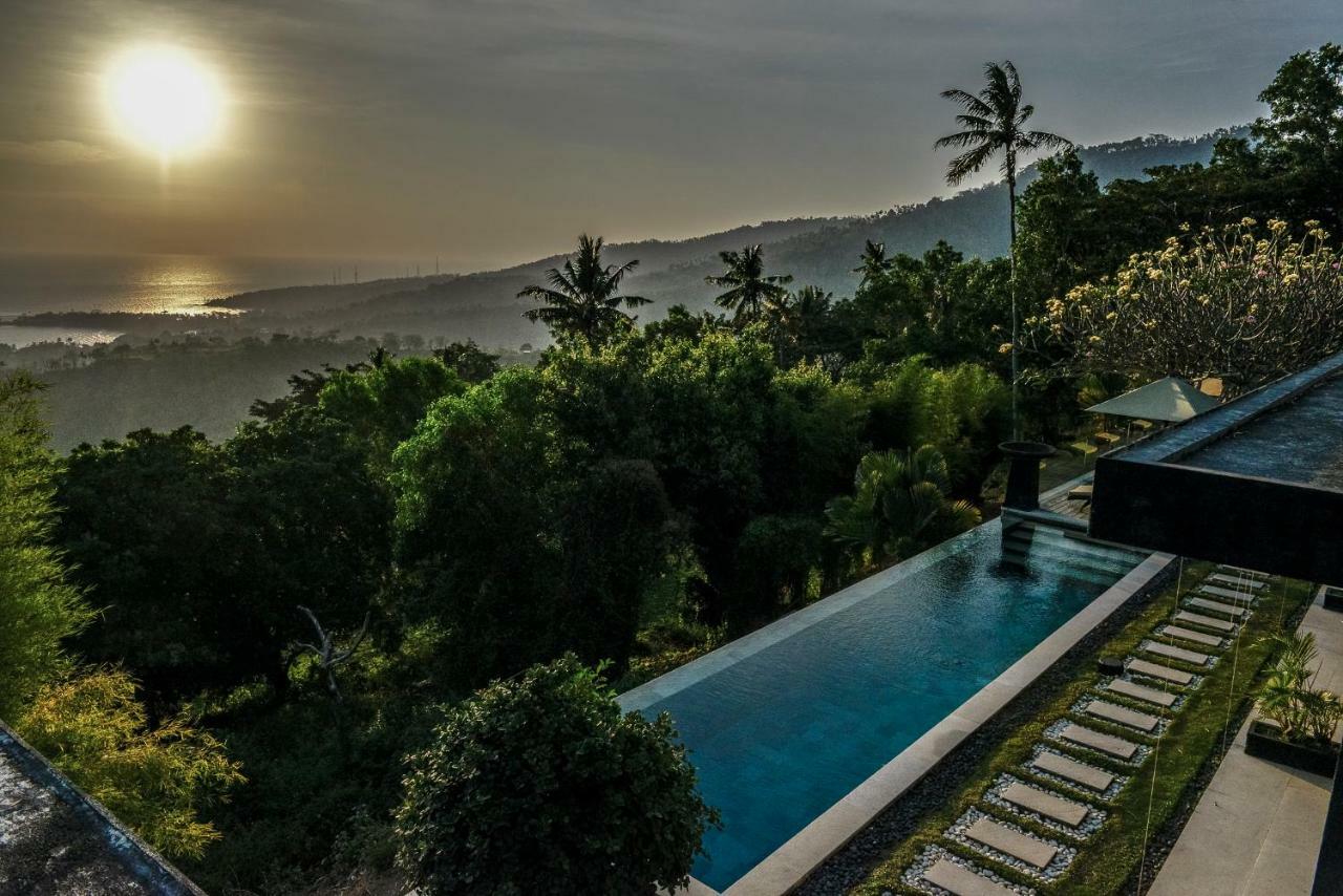 The Puncak Lombok Hotel Senggigi Bagian luar foto